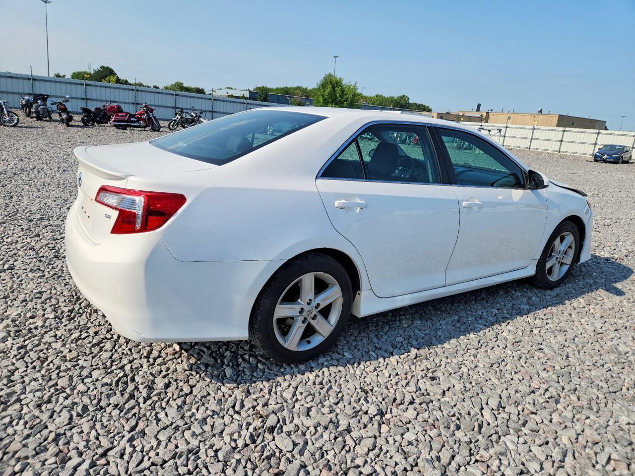 2014 Toyota Camry Se White vin: 4T1BF1FK7EU434689