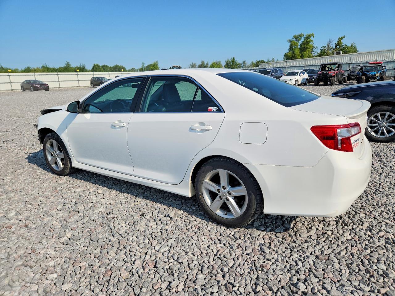 2014 Toyota Camry Se White vin: 4T1BF1FK7EU434689