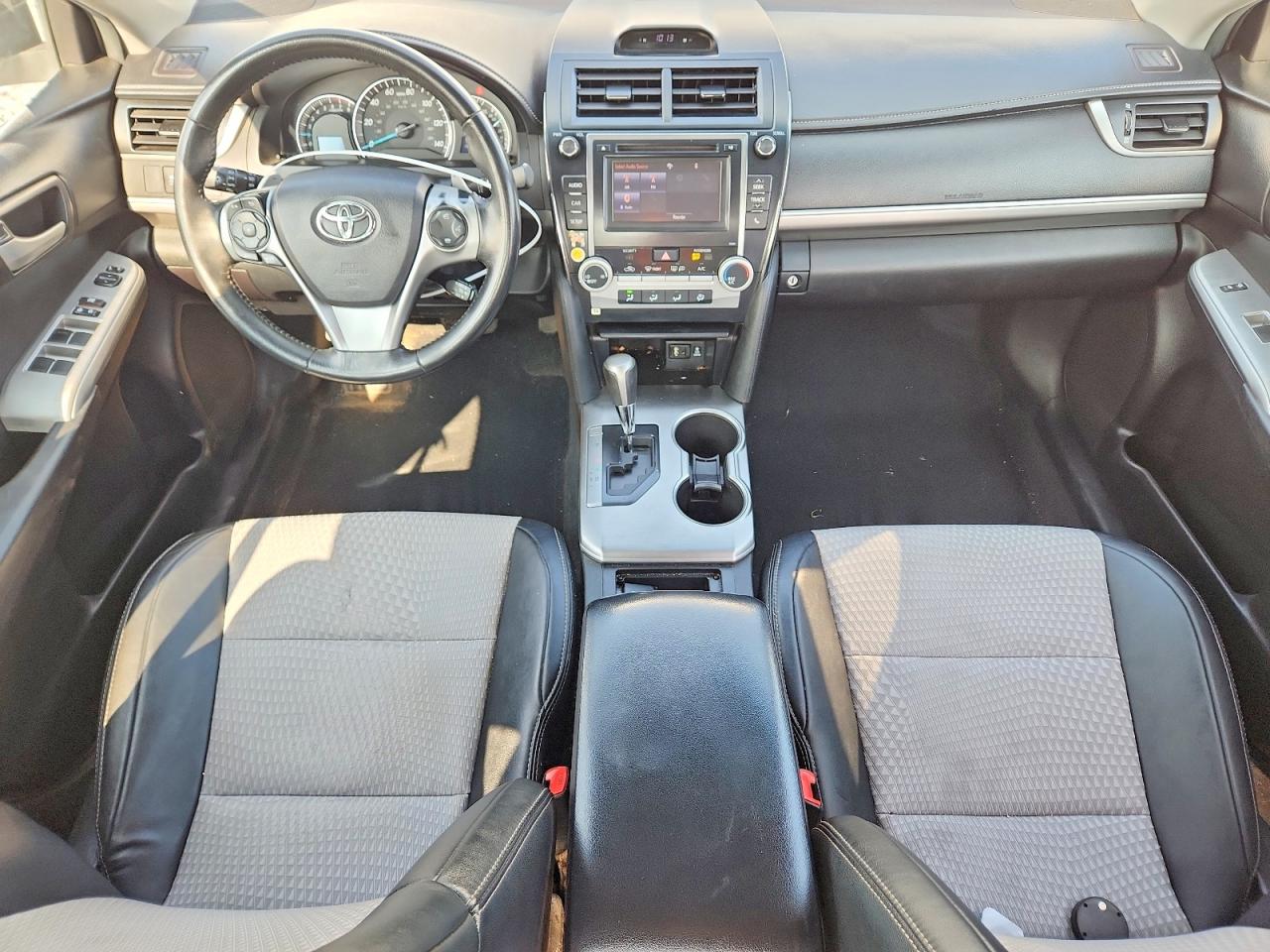 2014 Toyota Camry Se White vin: 4T1BF1FK7EU434689