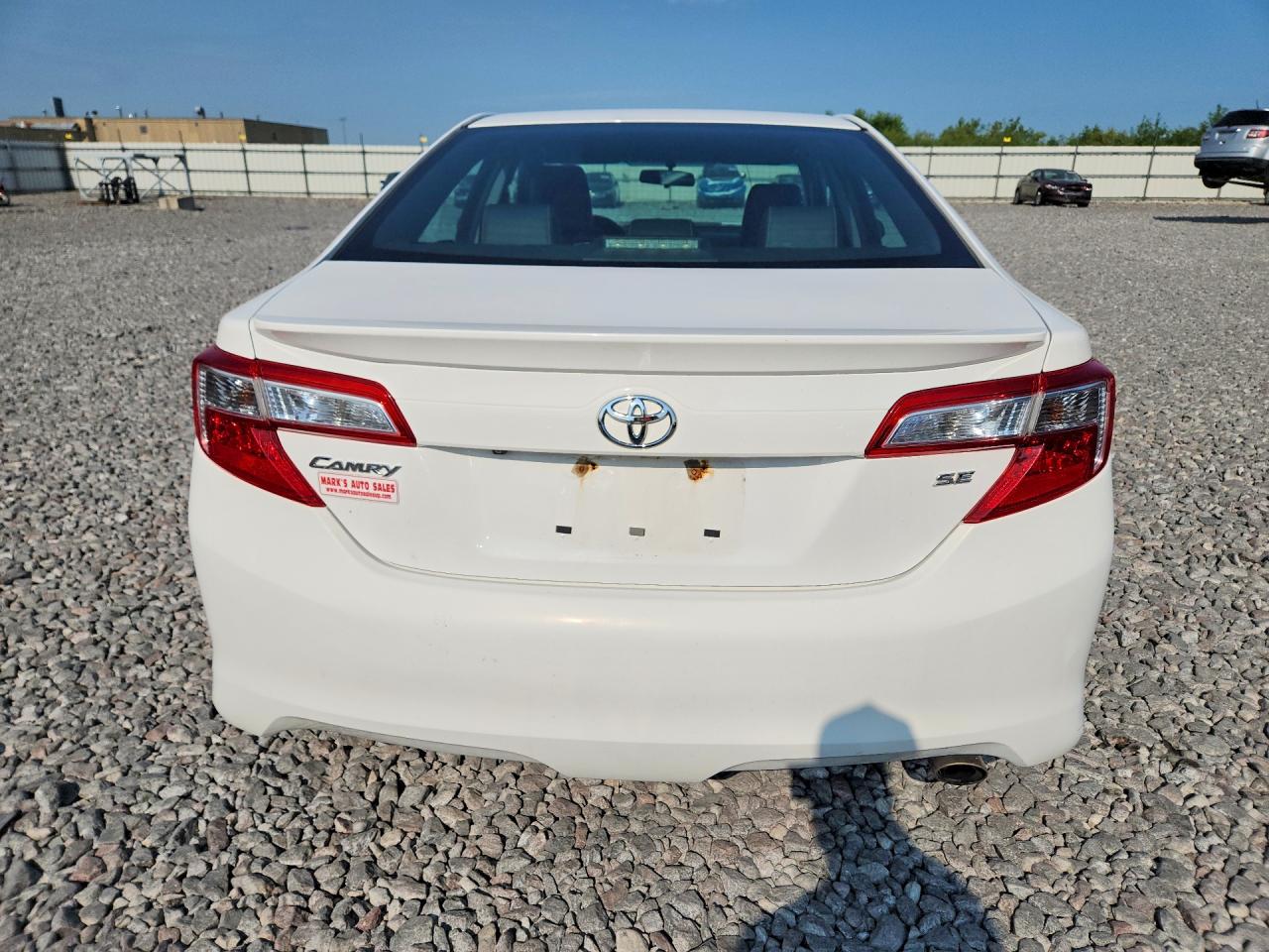 2014 Toyota Camry Se White vin: 4T1BF1FK7EU434689