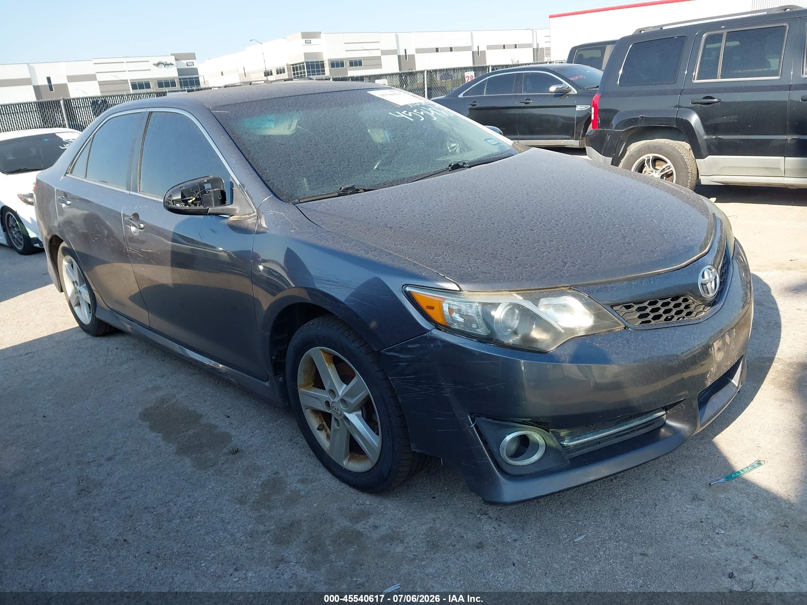 2014 Toyota Camry Se Gray vin: 4T1BF1FK7EU435311