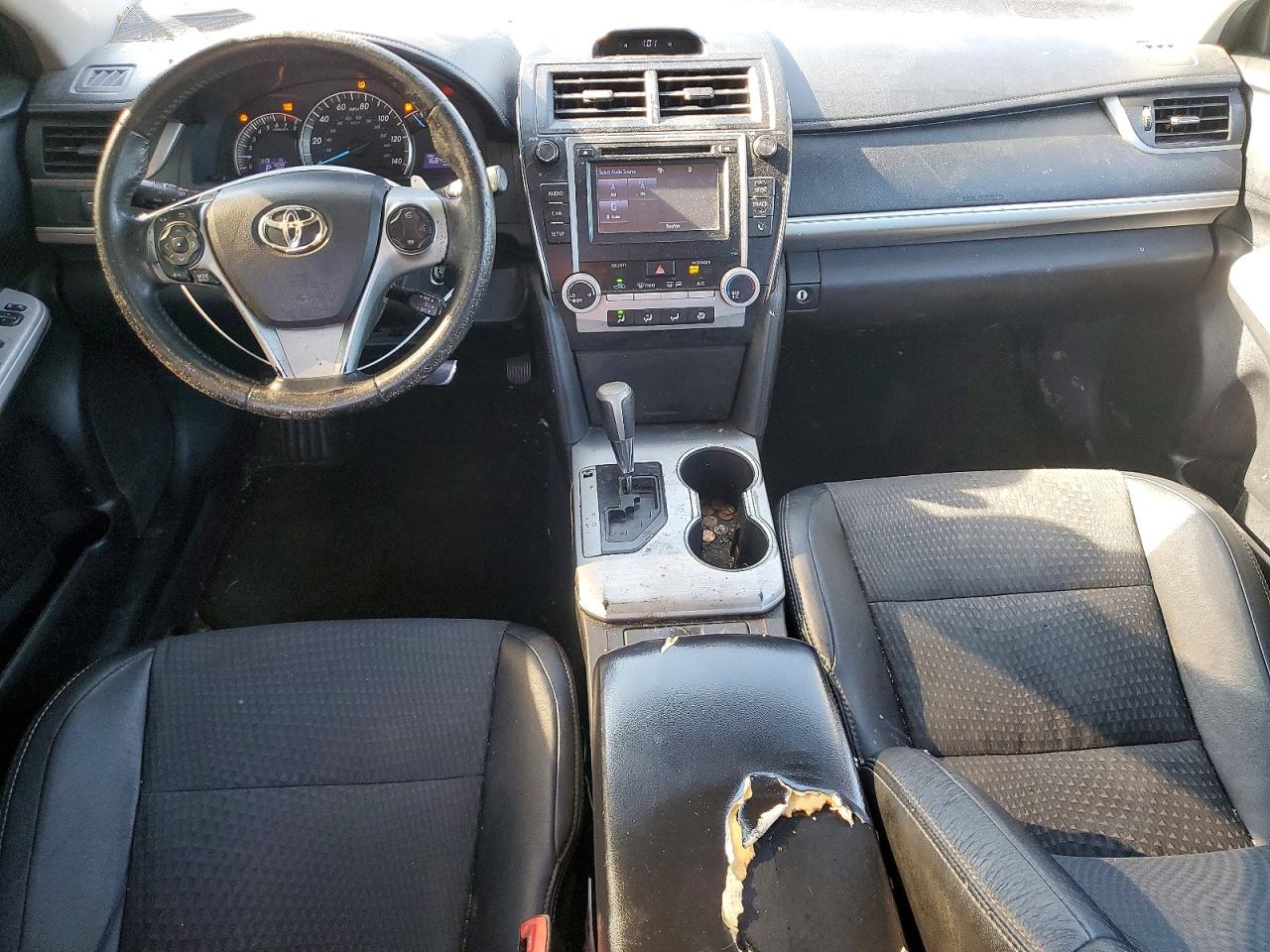 2014 Toyota Camry Se Серый vin: 4T1BF1FK7EU438869