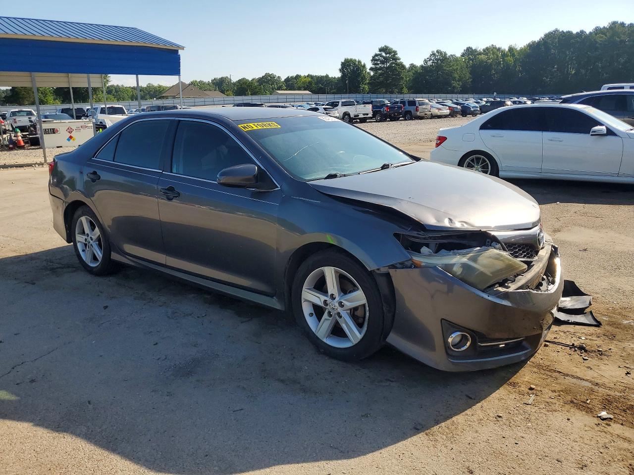 2014 Toyota Camry Se Серый vin: 4T1BF1FK7EU438869