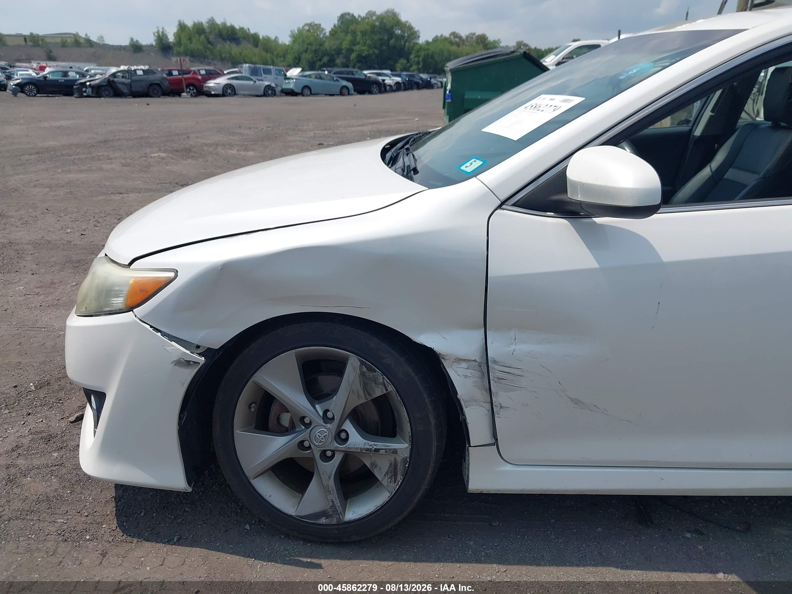2014 Toyota Camry Se Sport Белый vin: 4T1BF1FK7EU440248