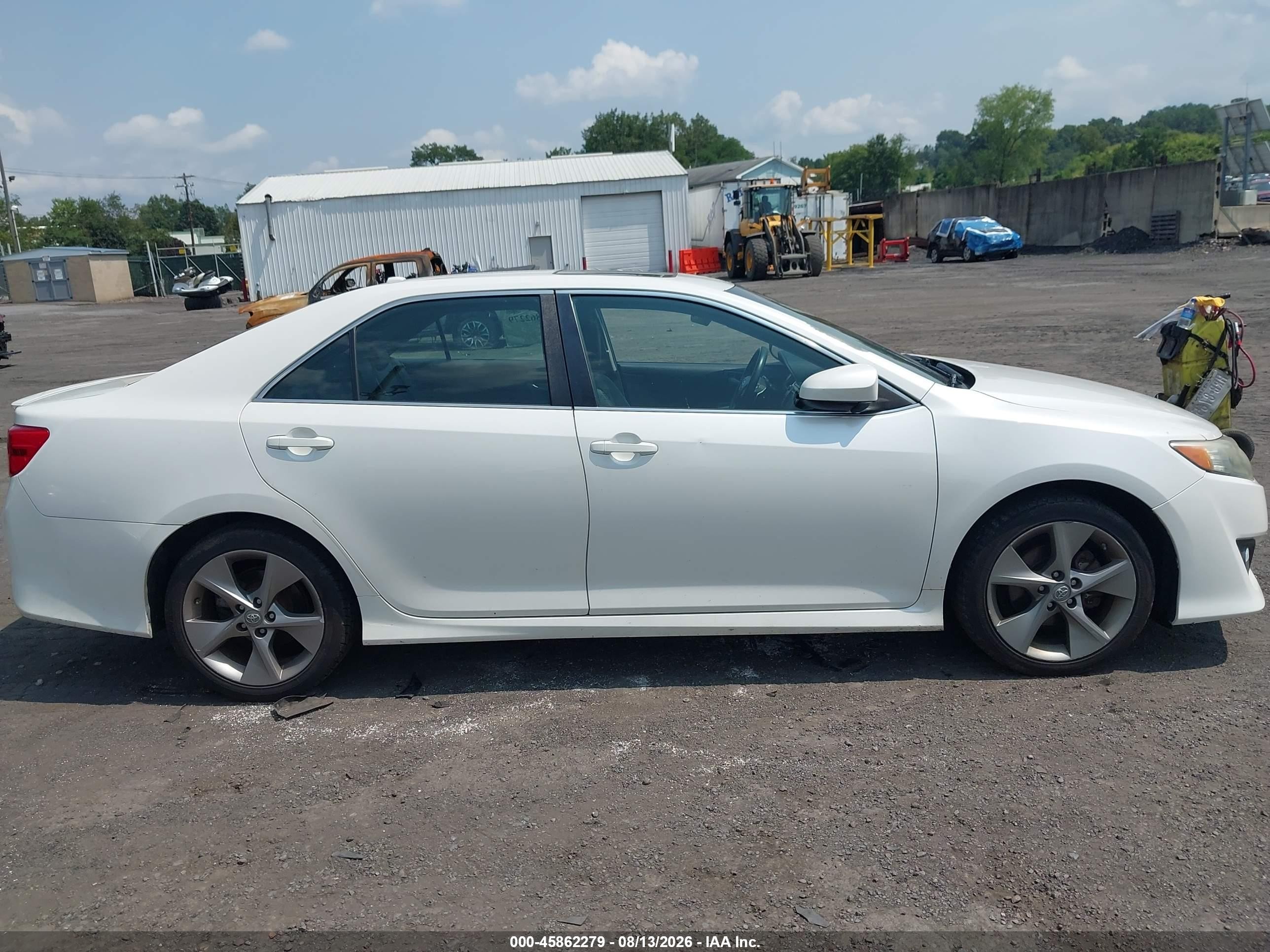 2014 Toyota Camry Se Sport Белый vin: 4T1BF1FK7EU440248