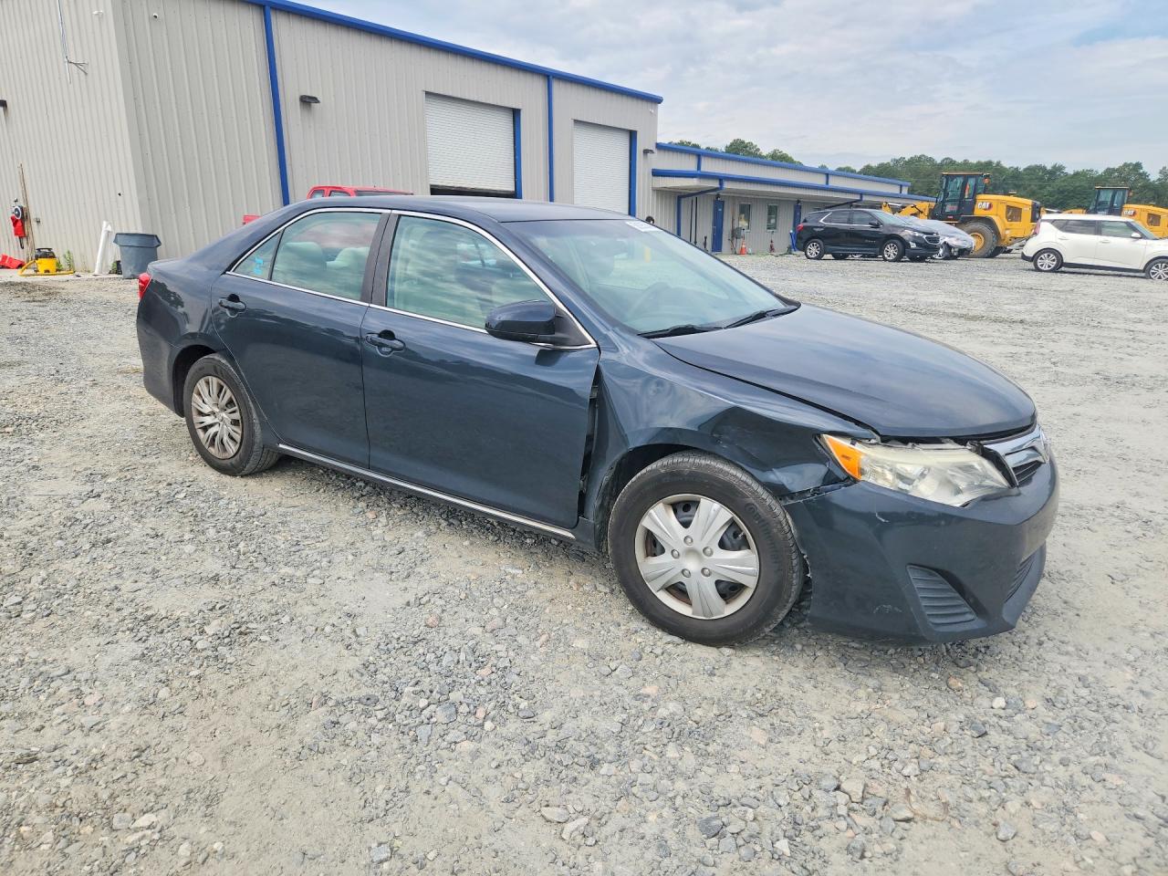 2014 Toyota Camry Le Blue vin: 4T1BF1FK7EU443652