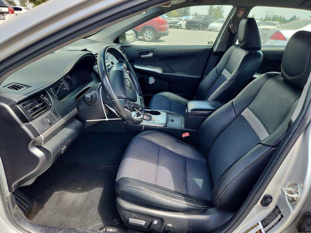 2014 Toyota Camry Se Silver vin: 4T1BF1FK7EU448138