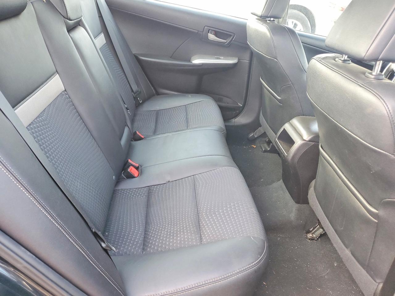 2014 Toyota Camry Se Blue vin: 4T1BF1FK7EU451010