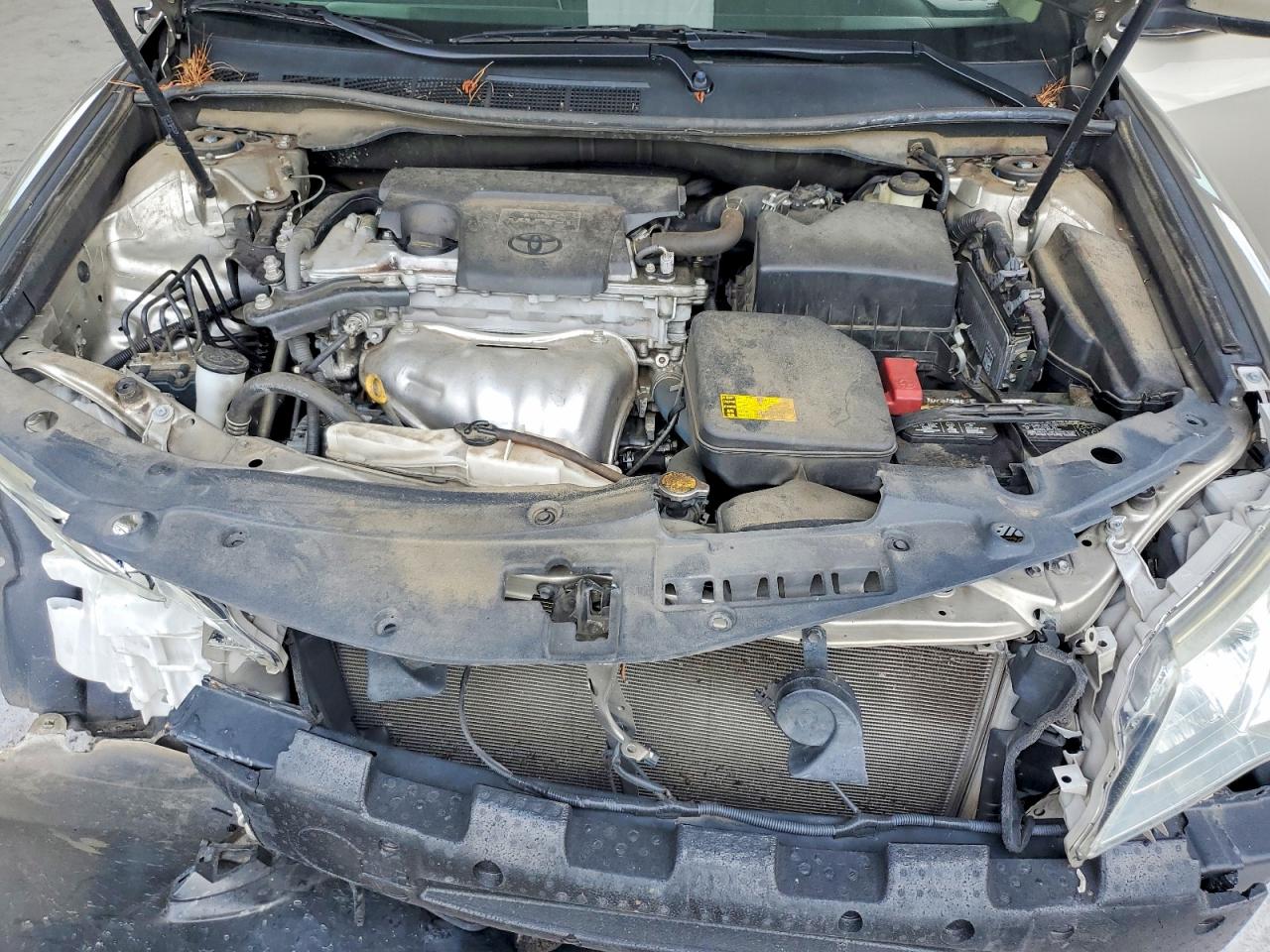 2014 Toyota Camry Le Gray vin: 4T1BF1FK7EU456675