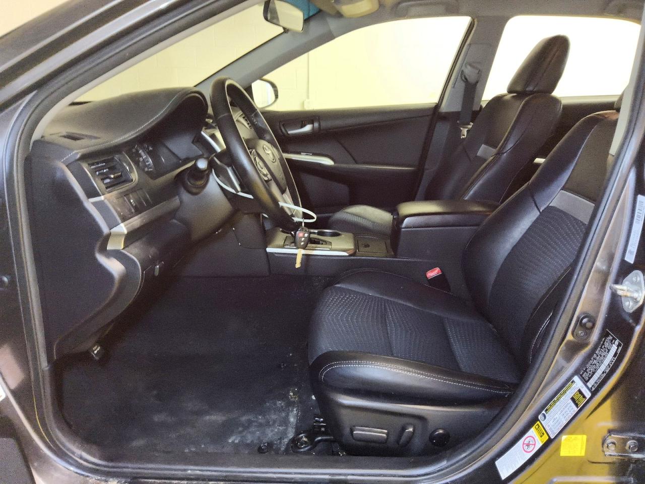 2014 Toyota Camry Se Gray vin: 4T1BF1FK7EU462928