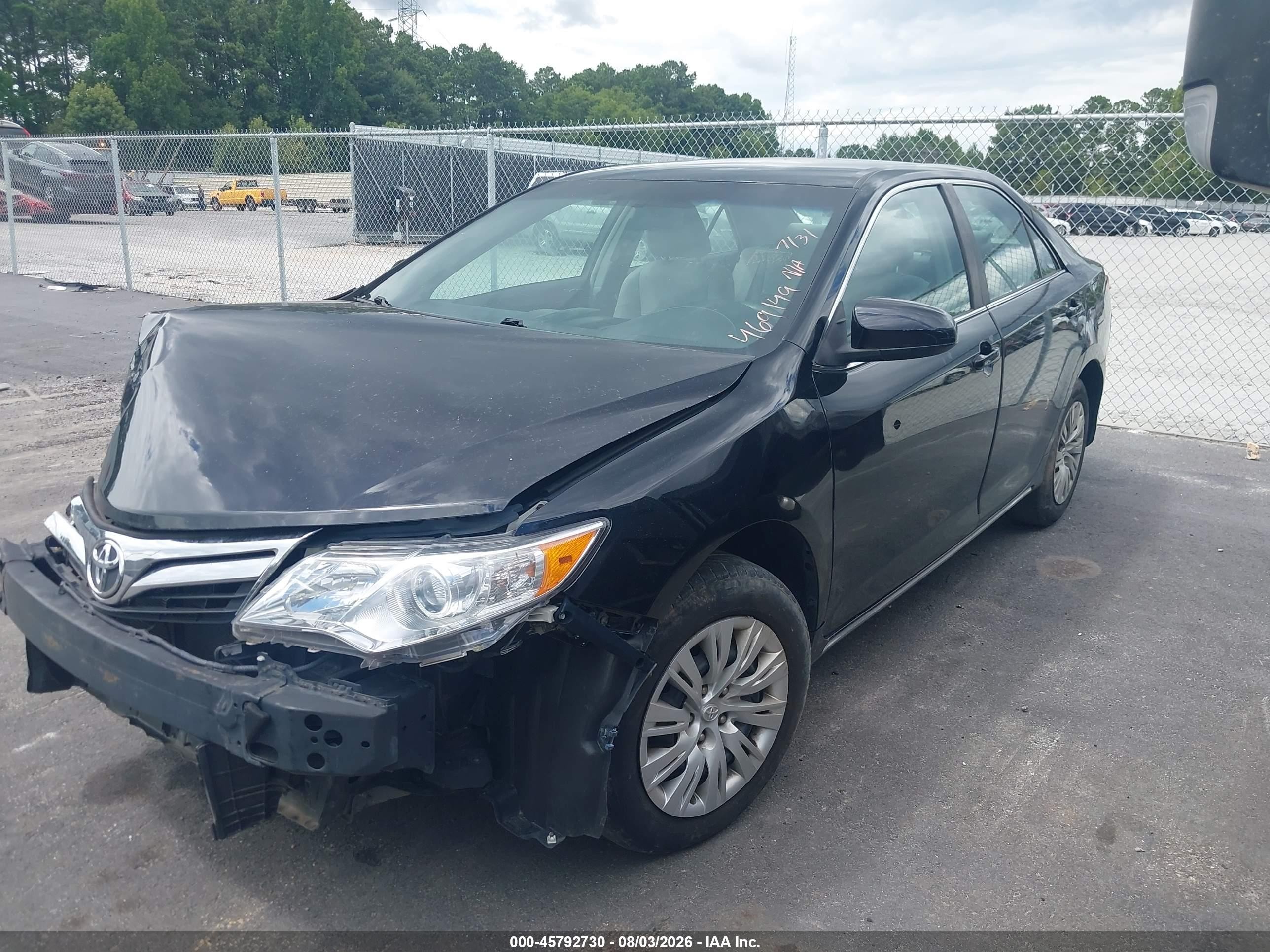 2014 Toyota Camry Le Black vin: 4T1BF1FK7EU469149