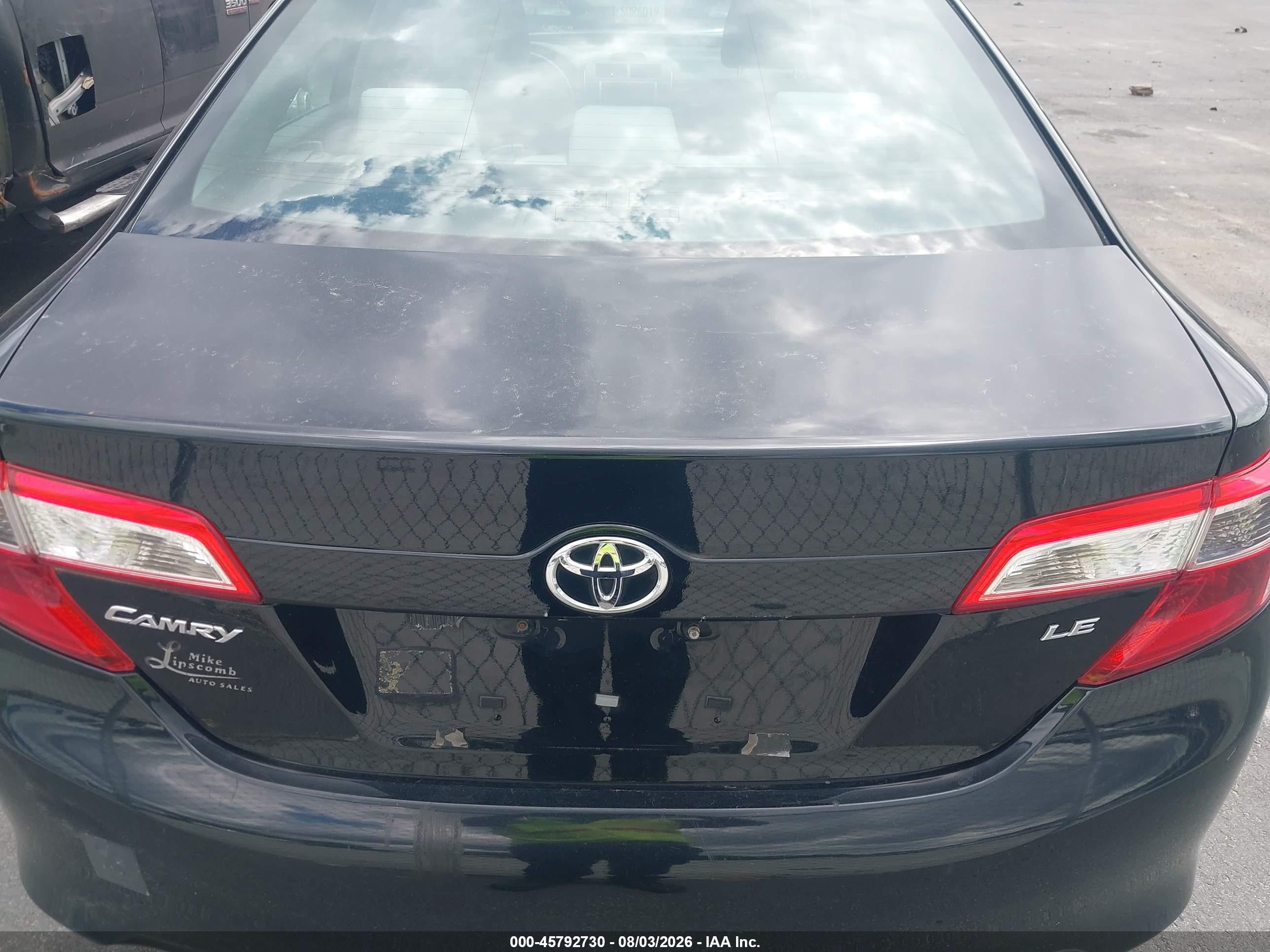 2014 Toyota Camry Le Black vin: 4T1BF1FK7EU469149