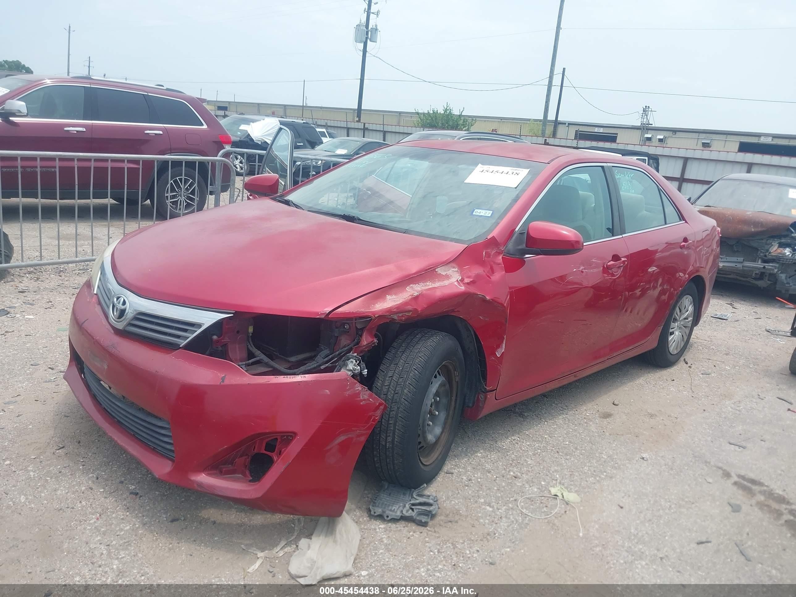 2014 Toyota Camry L Красный vin: 4T1BF1FK7EU737990