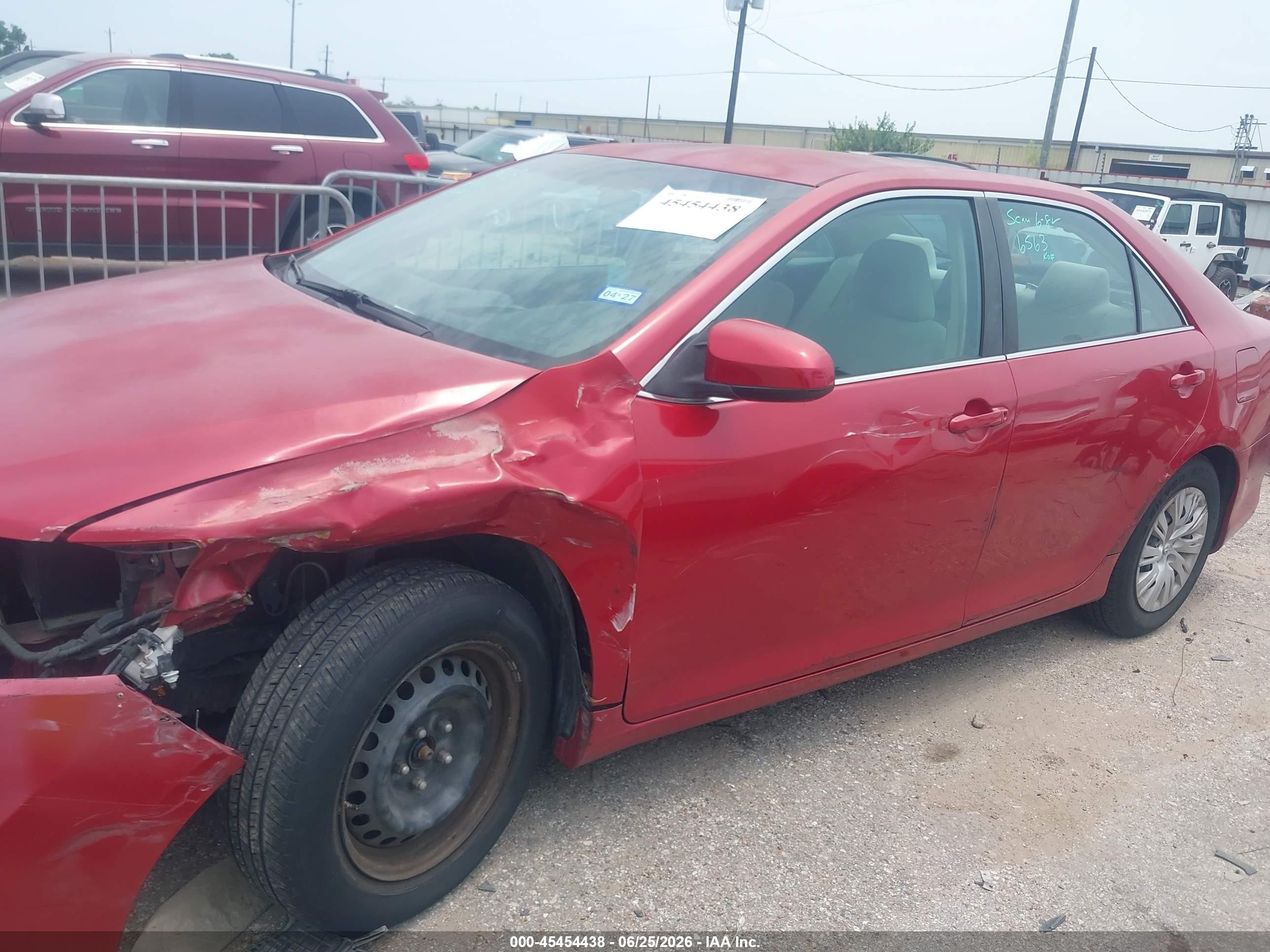 2014 Toyota Camry L Красный vin: 4T1BF1FK7EU737990