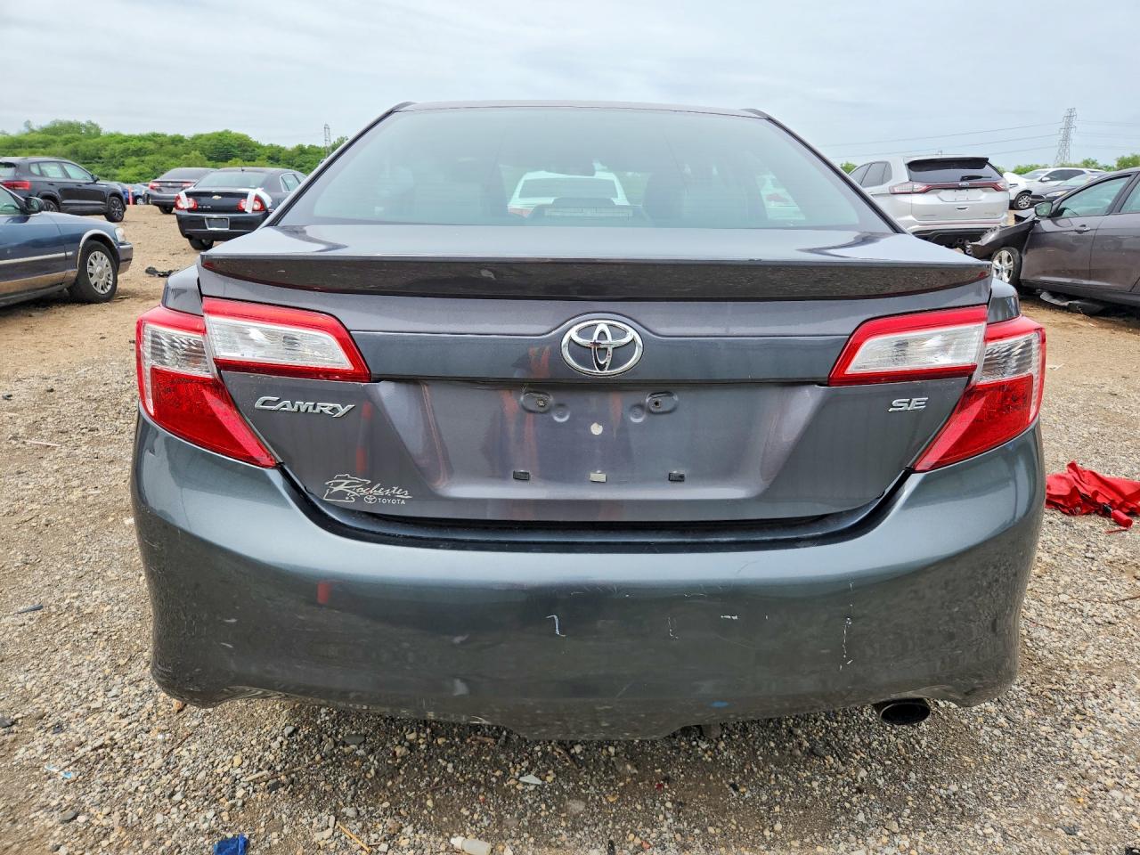 2014 Toyota Camry Se Серый vin: 4T1BF1FK7EU738380