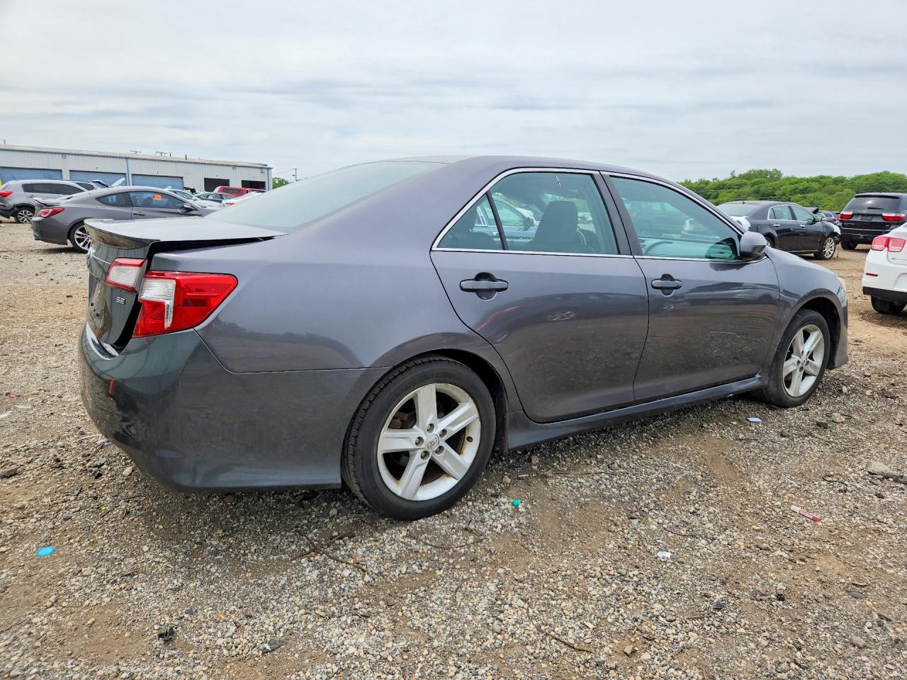 2014 Toyota Camry Se Серый vin: 4T1BF1FK7EU738380