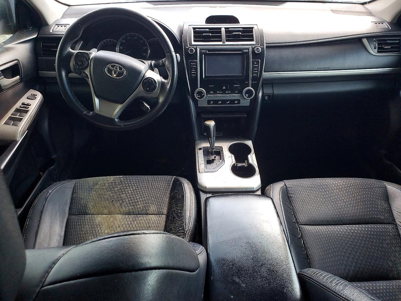 2014 Toyota Camry Se Серебряный vin: 4T1BF1FK7EU740405