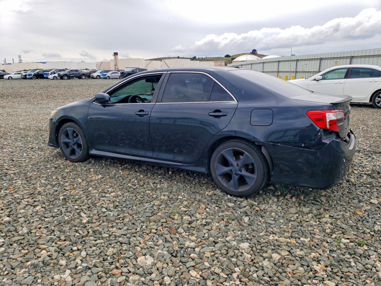 2014 Toyota Camry Se Sport Черный vin: 4T1BF1FK7EU757561