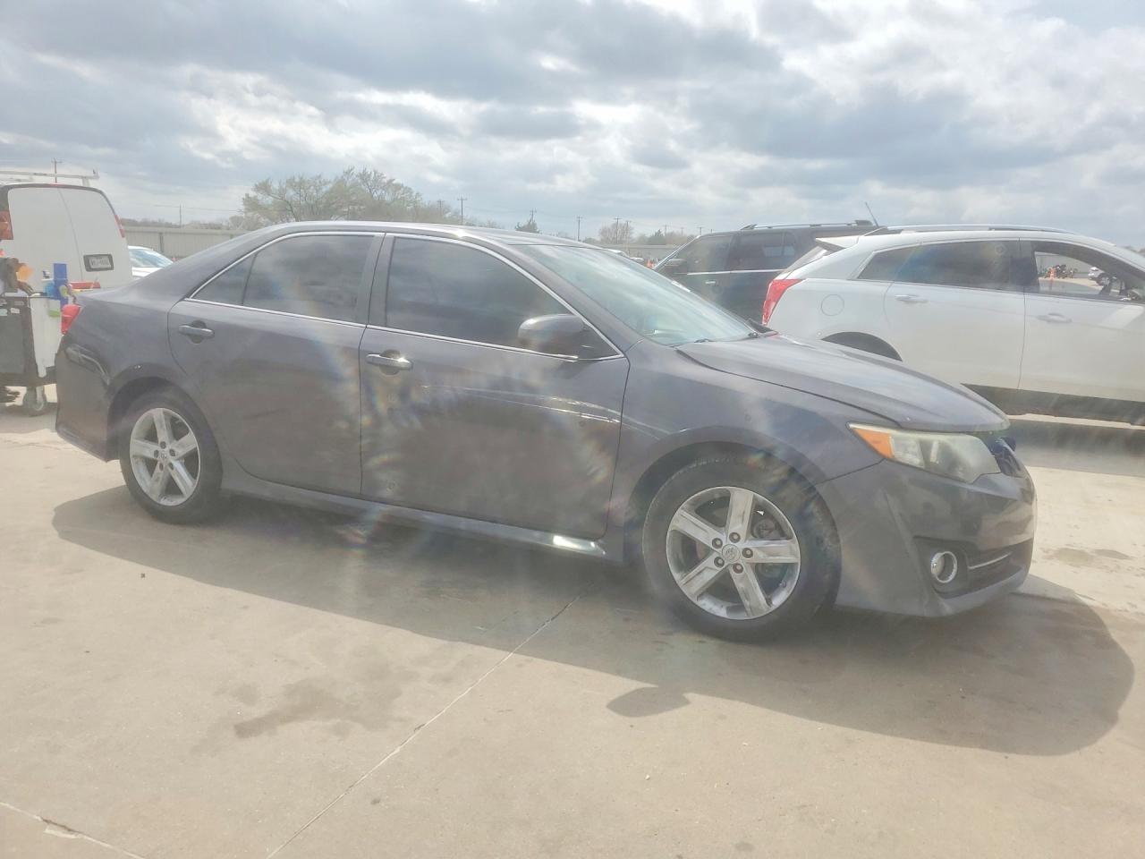2014 Toyota Camry Se Gray vin: 4T1BF1FK7EU763313