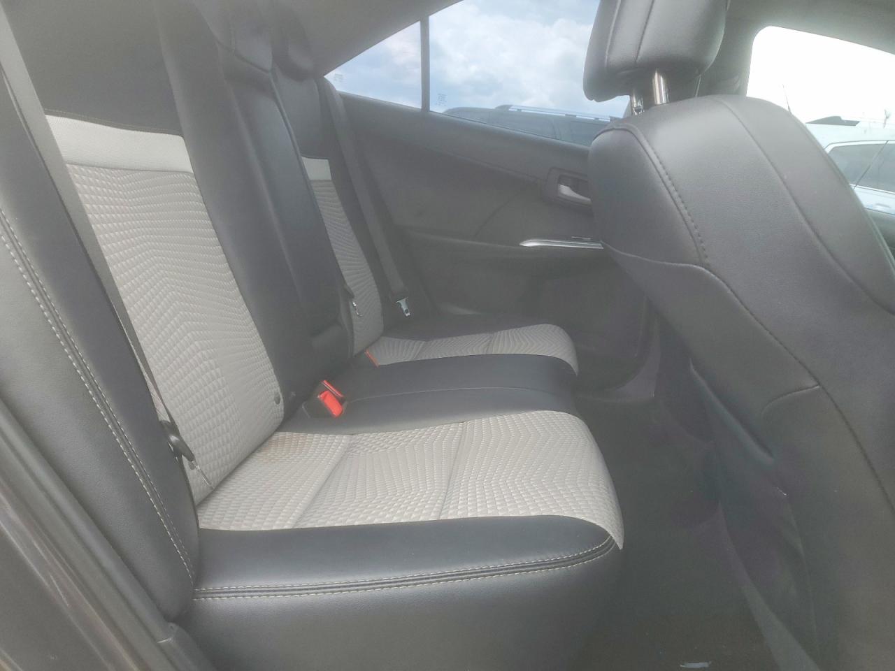 2014 Toyota Camry Se Gray vin: 4T1BF1FK7EU763313