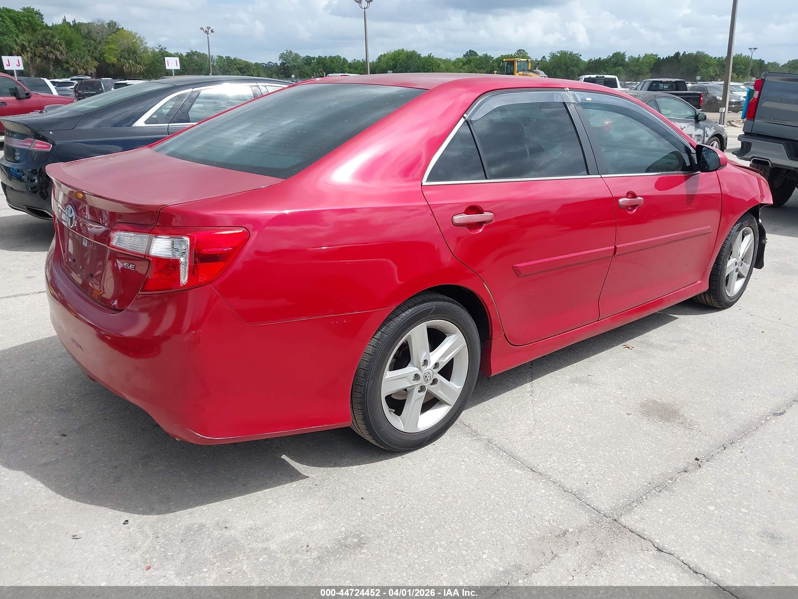 2014 Toyota Camry Se Burgundy vin: 4T1BF1FK7EU764333