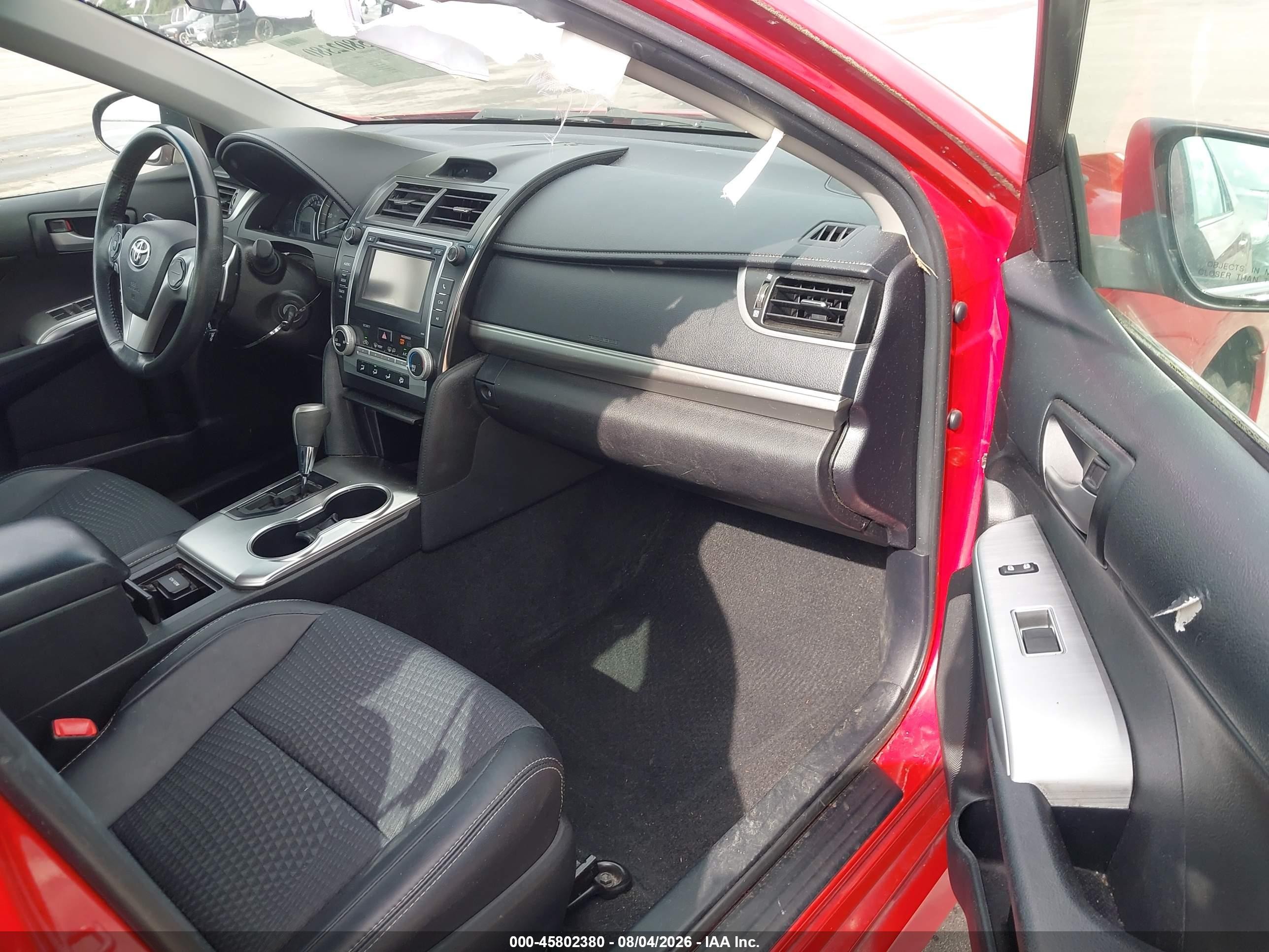 2014 Toyota Camry Se Красный vin: 4T1BF1FK7EU769578