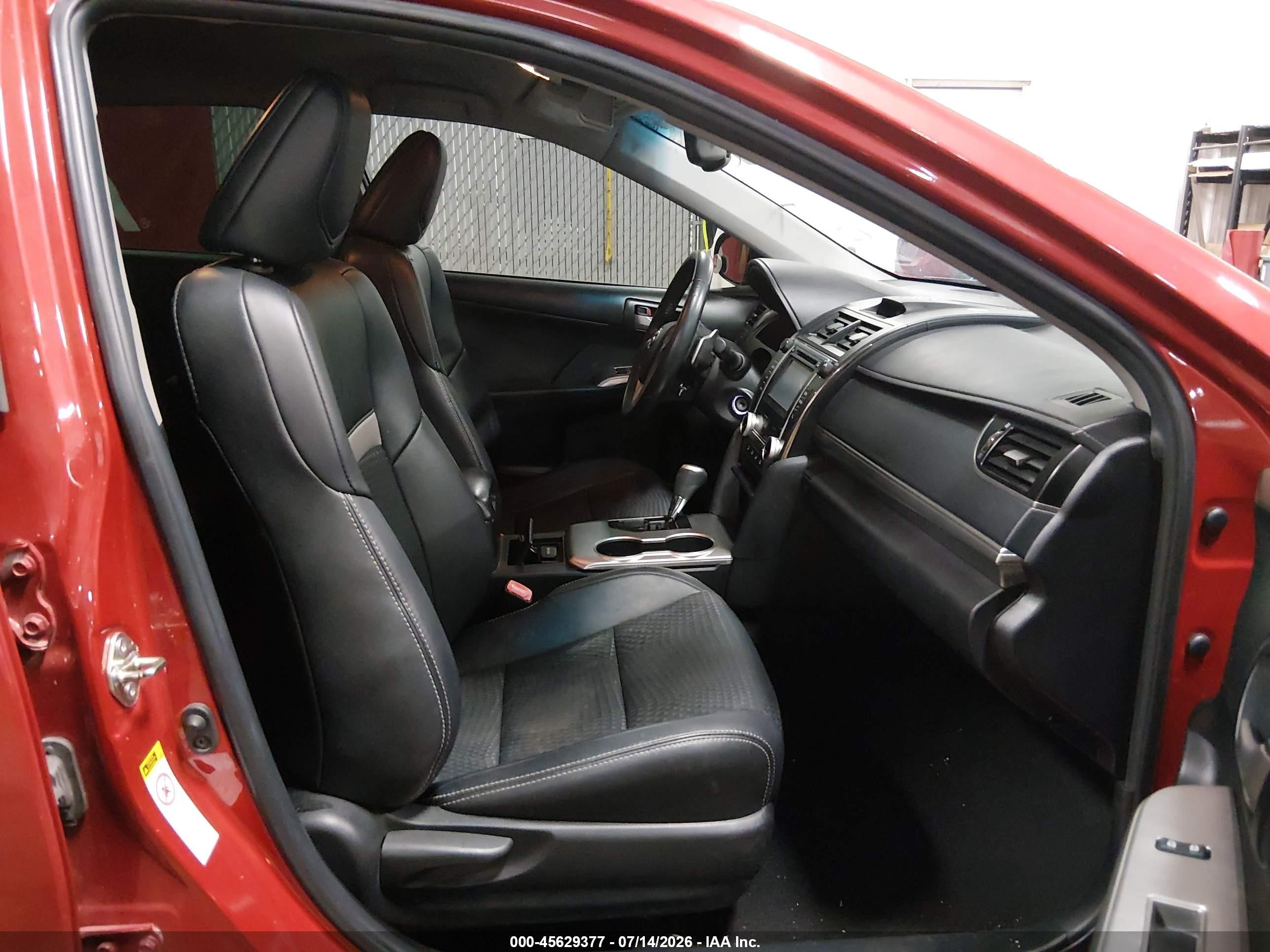 2014 Toyota Camry Se Red vin: 4T1BF1FK7EU780791