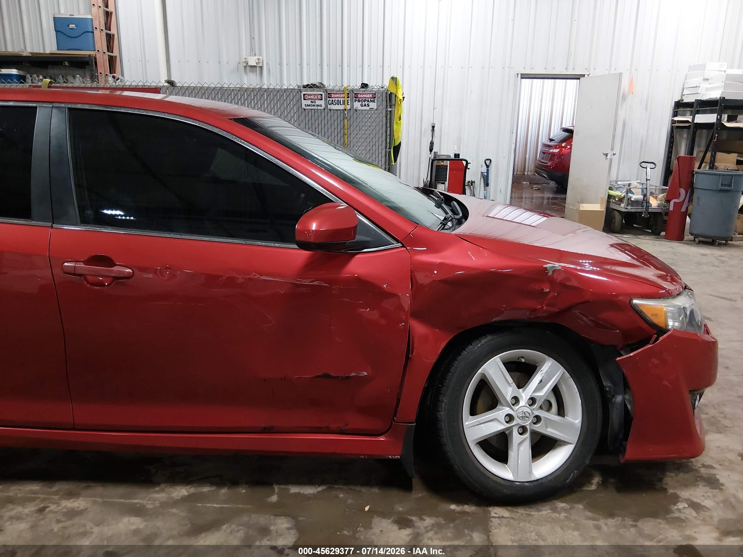 2014 Toyota Camry Se Red vin: 4T1BF1FK7EU780791