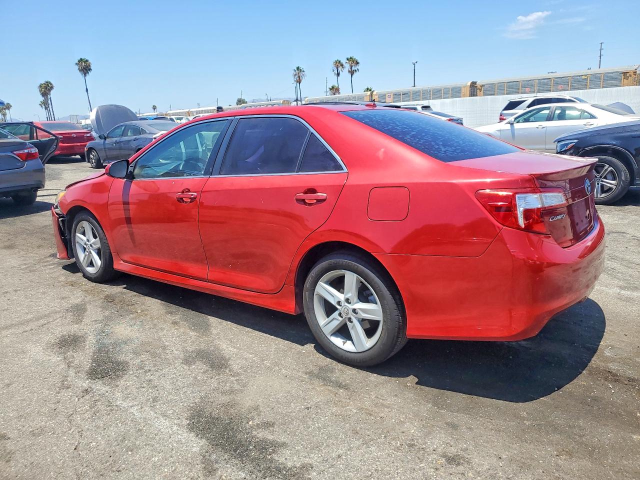 2014 Toyota Camry Se Red vin: 4T1BF1FK7EU802398