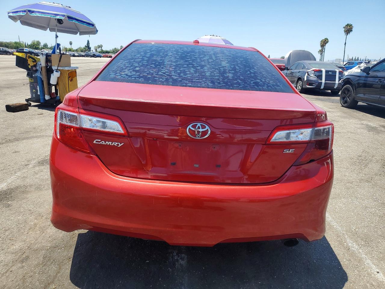 2014 Toyota Camry Se Red vin: 4T1BF1FK7EU802398