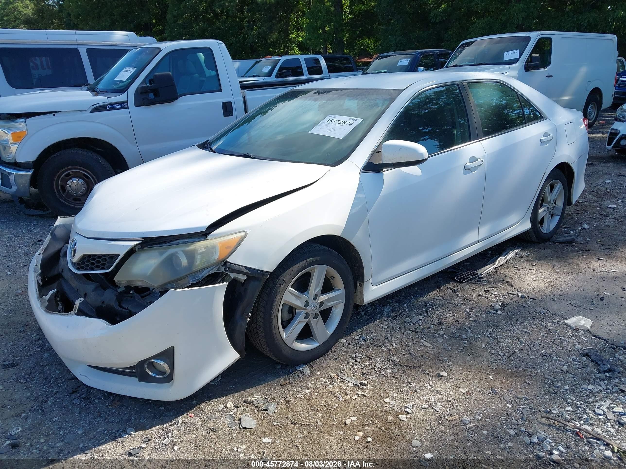 2014 Toyota Camry Se White vin: 4T1BF1FK7EU802773