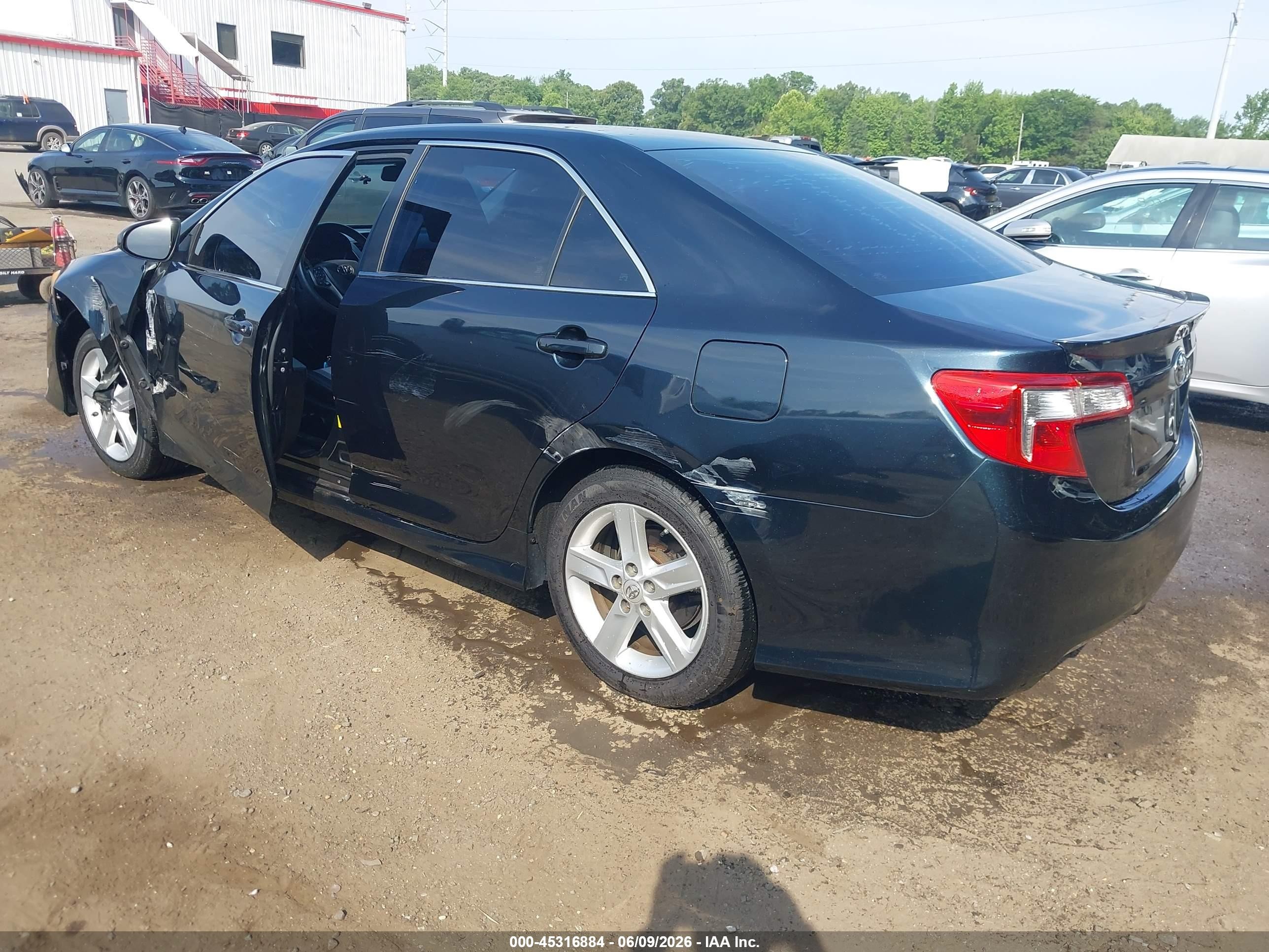 2014 Toyota Camry Se Green vin: 4T1BF1FK7EU820870