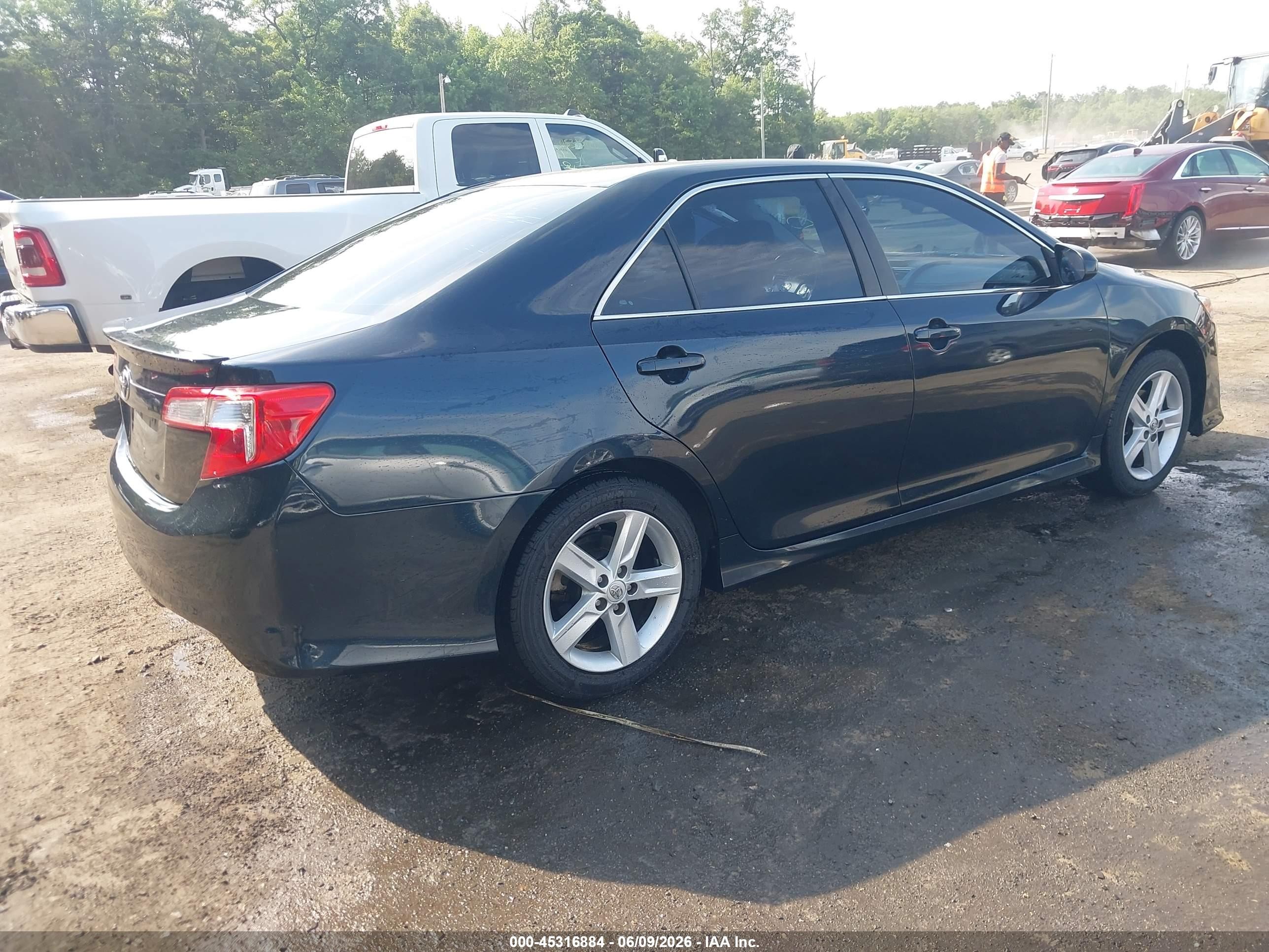 2014 Toyota Camry Se Green vin: 4T1BF1FK7EU820870