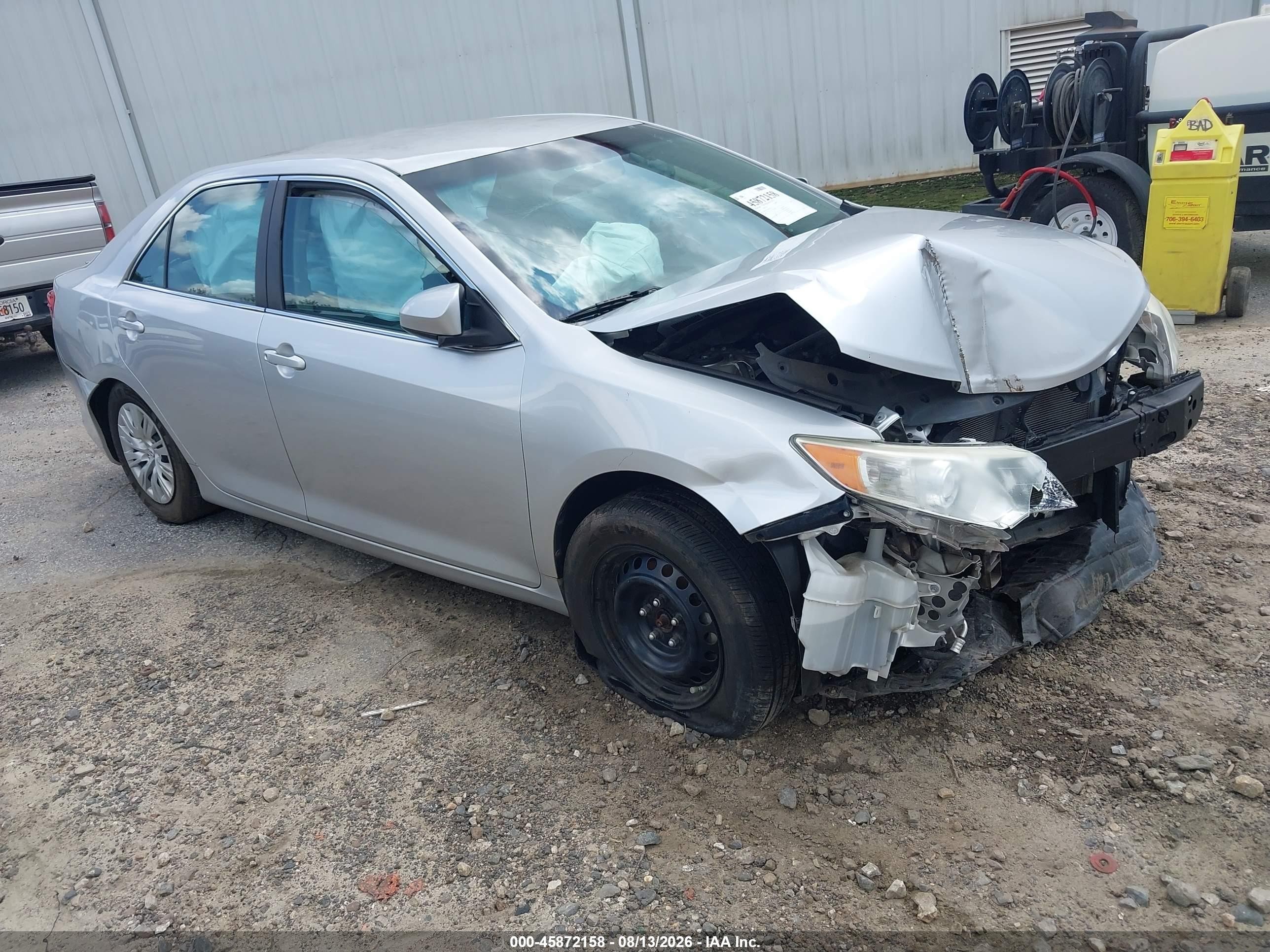 2014 Toyota Camry L Silver vin: 4T1BF1FK7EU830413