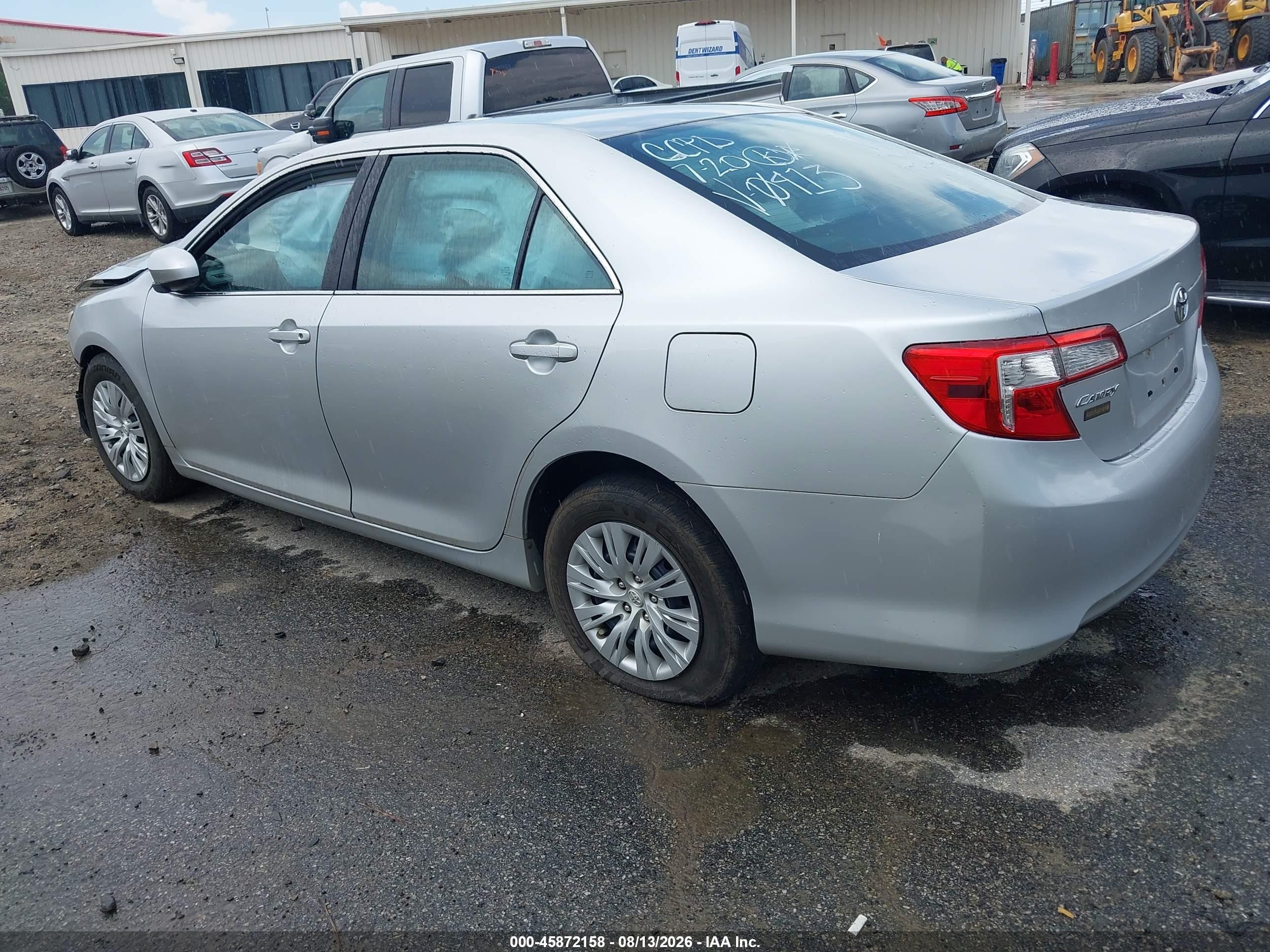 2014 Toyota Camry L Серебряный vin: 4T1BF1FK7EU830413