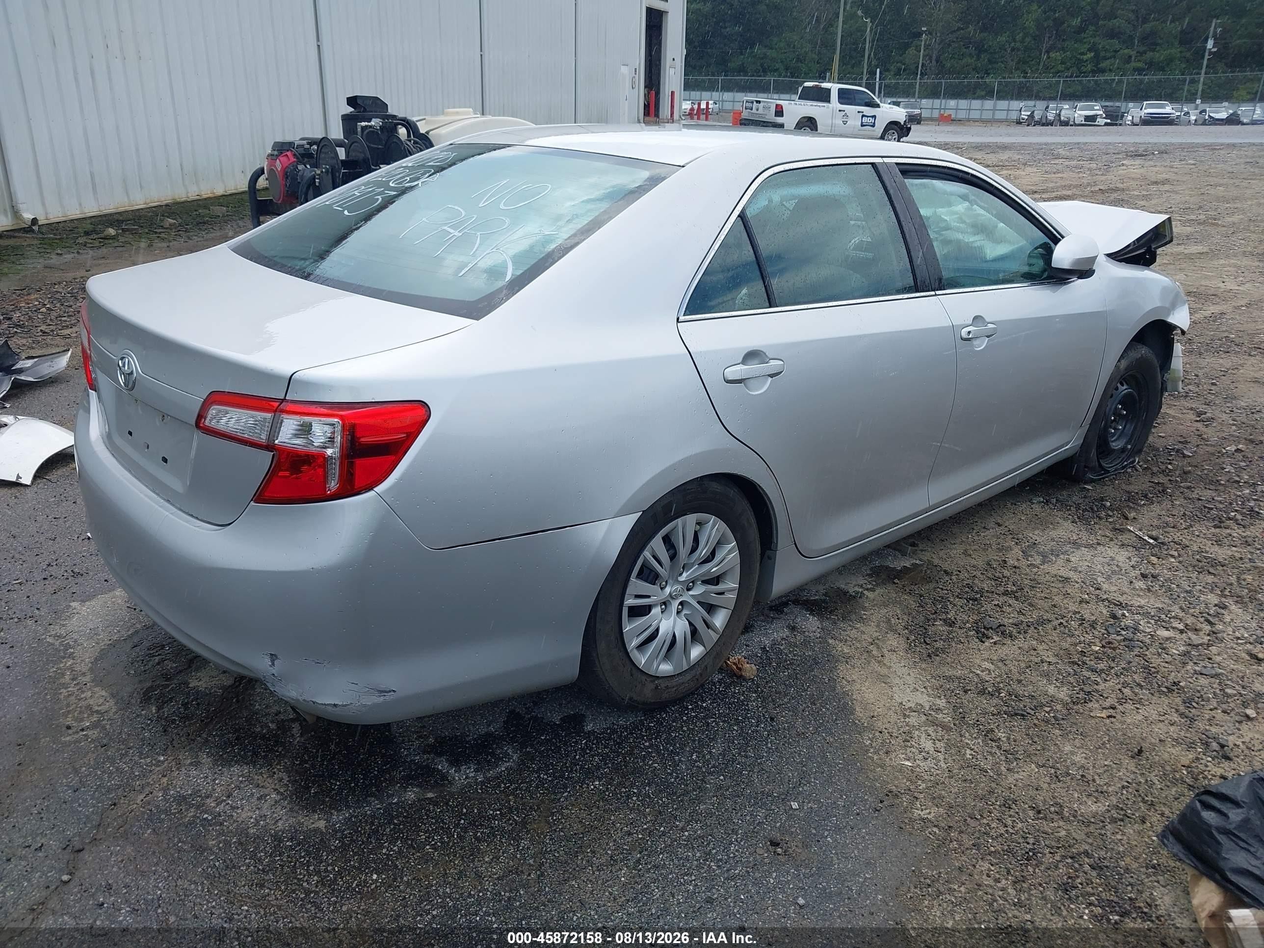 2014 Toyota Camry L Серебряный vin: 4T1BF1FK7EU830413