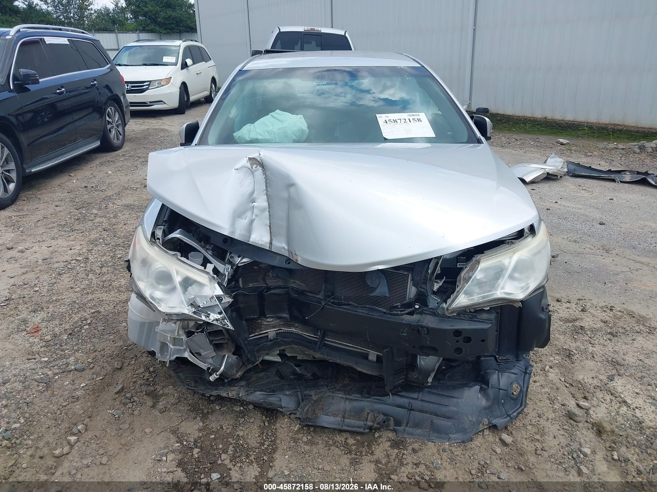 2014 Toyota Camry L Серебряный vin: 4T1BF1FK7EU830413