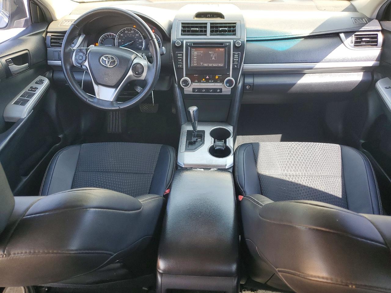 2014 Toyota Camry Se Sport Silver vin: 4T1BF1FK7EU832422