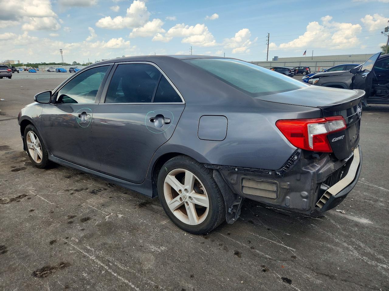 2014 Toyota Camry Se Gray vin: 4T1BF1FK7EU833991