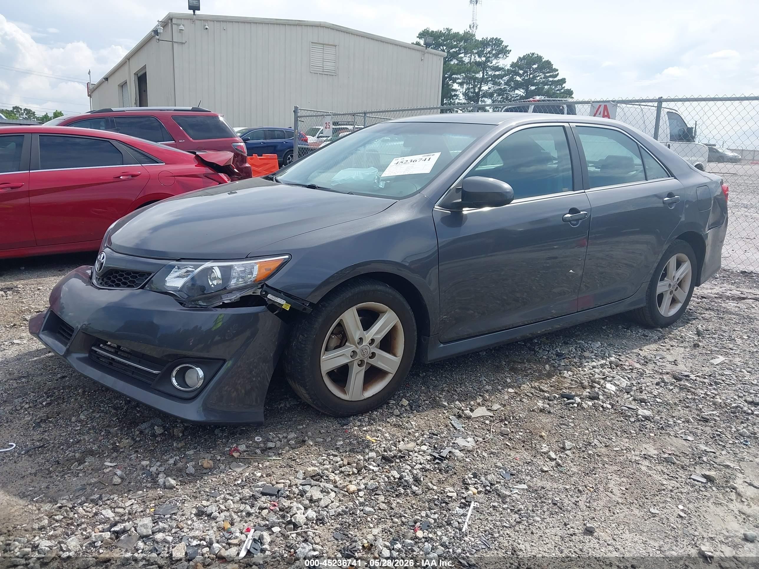 2014 Toyota Camry Se Gray vin: 4T1BF1FK7EU843565