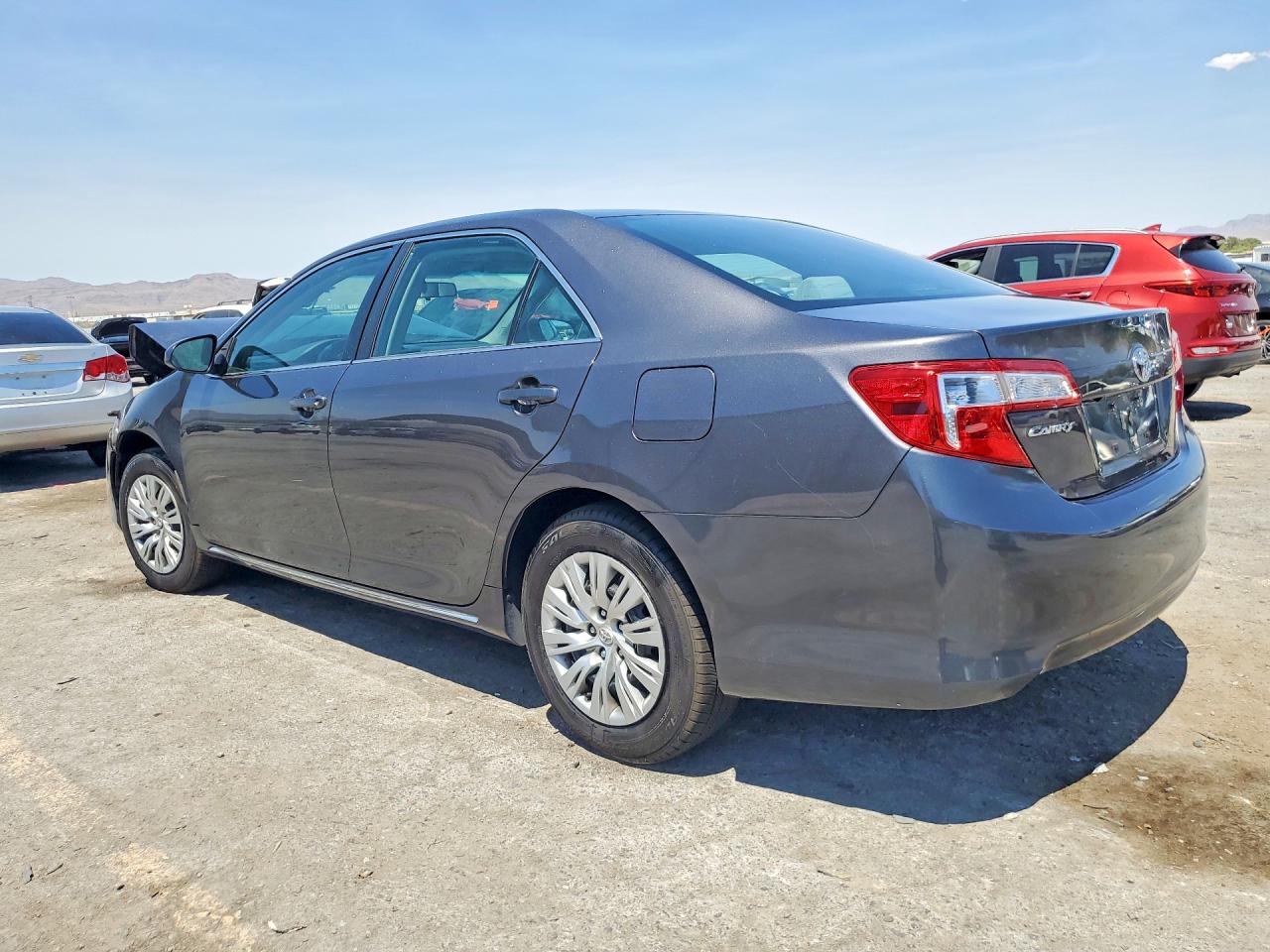 2014 Toyota Camry Le Серый vin: 4T1BF1FK7EU847762