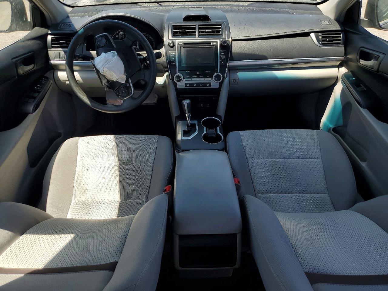 2014 Toyota Camry Le Серый vin: 4T1BF1FK7EU847762