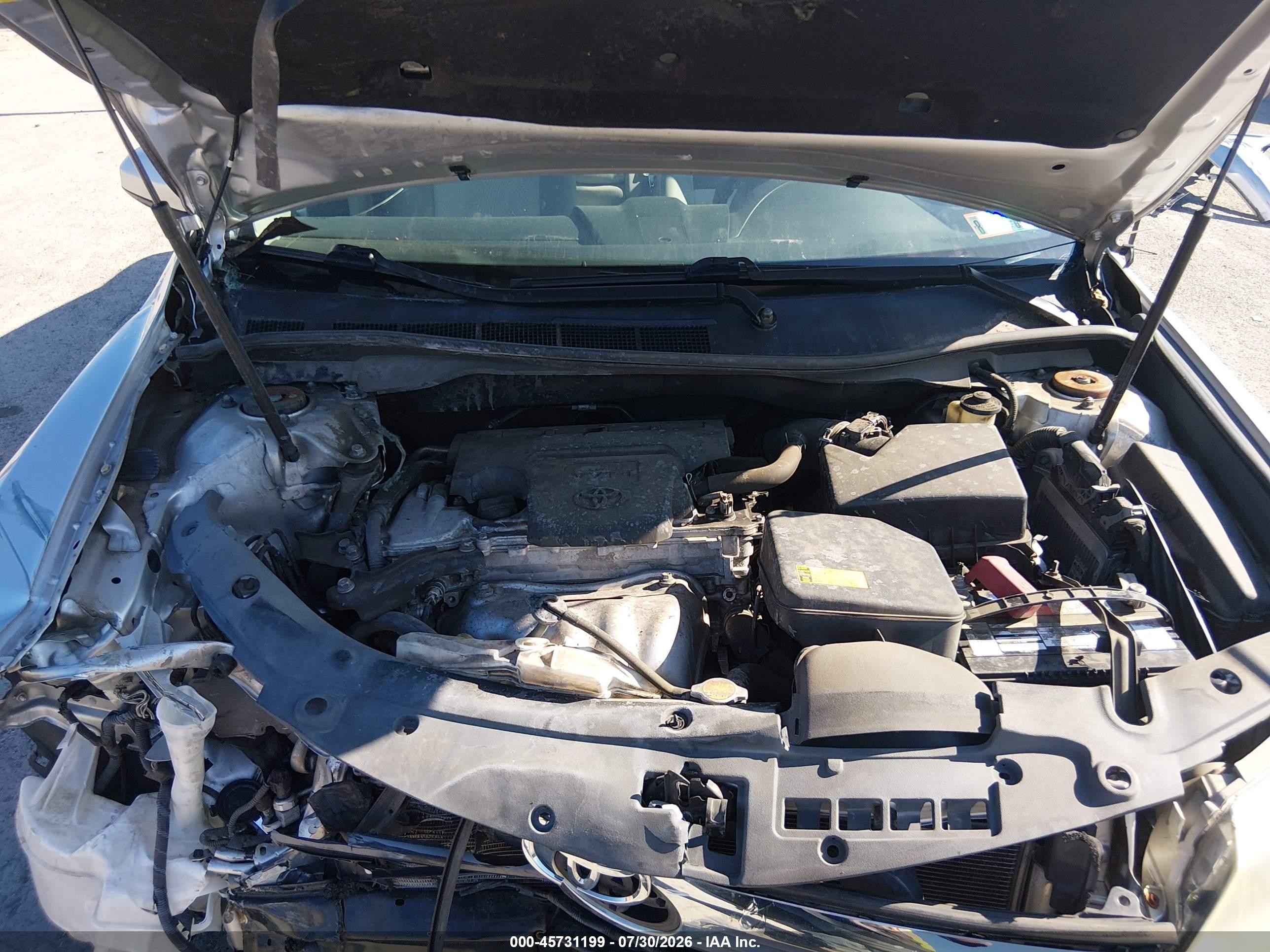 2014 Toyota Camry L Silver vin: 4T1BF1FK7EU857577