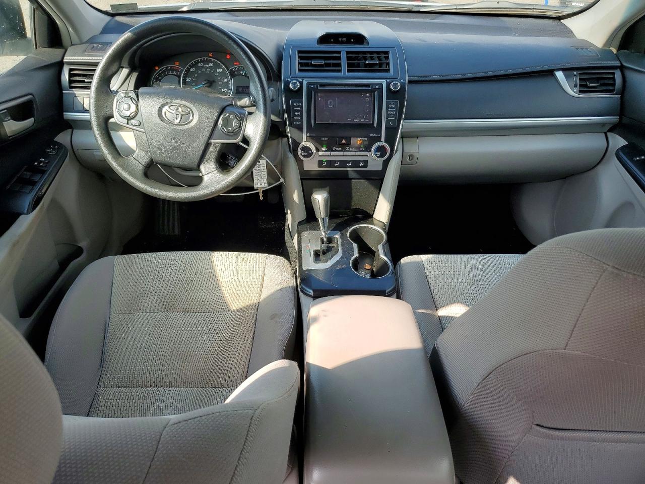 2014 Toyota Camry Le Silver vin: 4T1BF1FK7EU858079