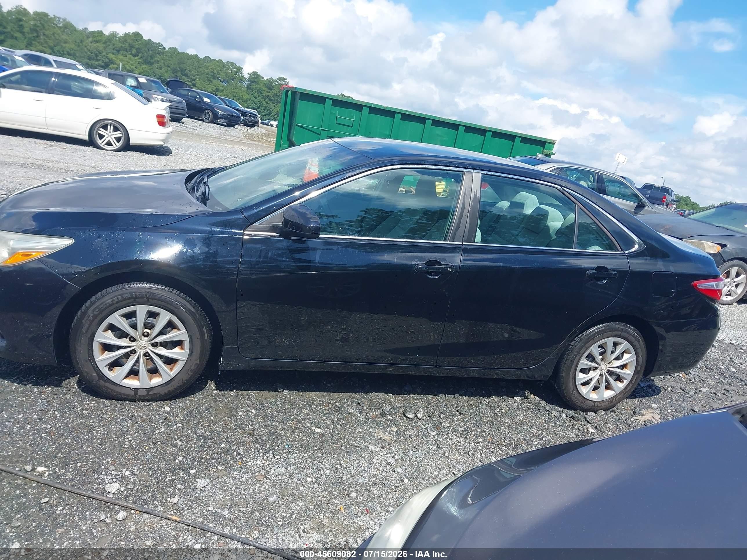2015 Toyota Camry Le Black vin: 4T1BF1FK7FU003562