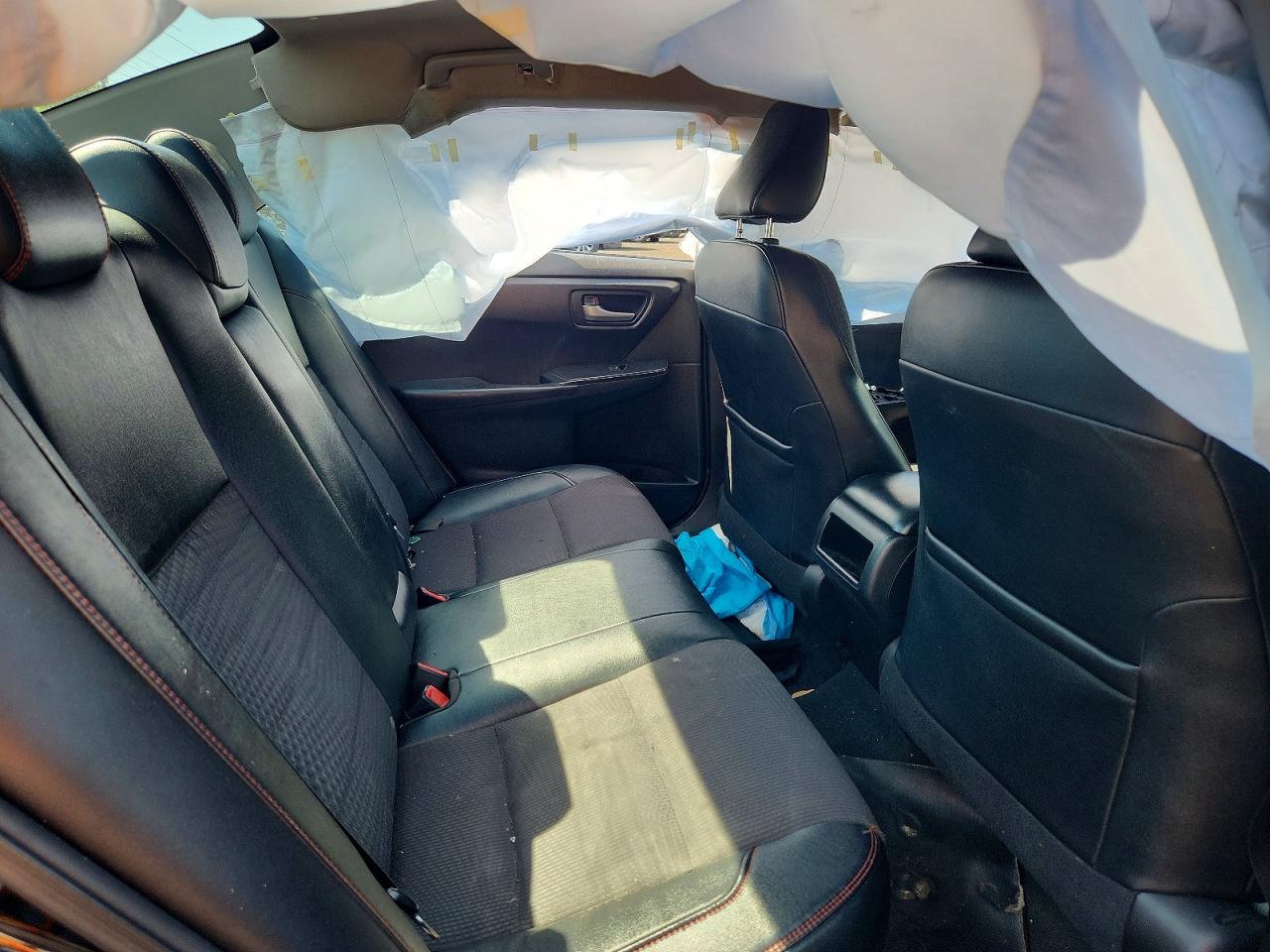 2015 Toyota Camry Se Черный vin: 4T1BF1FK7FU004503