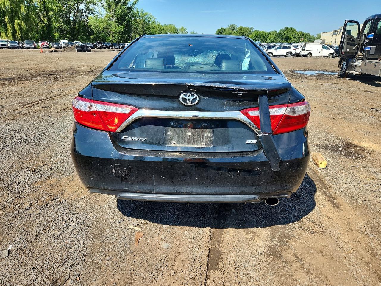 2015 Toyota Camry Se Черный vin: 4T1BF1FK7FU004503