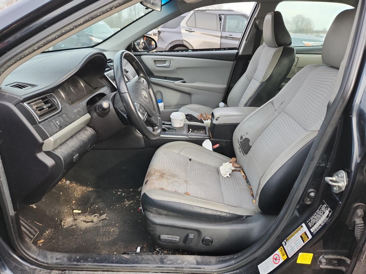 2015 Toyota Camry Le Черный vin: 4T1BF1FK7FU010592 Damage: Left Front Seat, Stained, Permanent