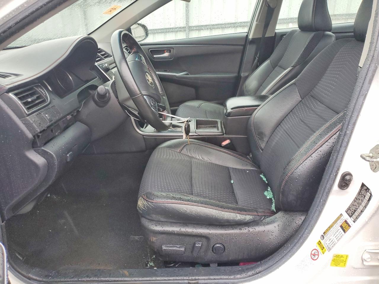 2015 Toyota Camry Se White vin: 4T1BF1FK7FU014397