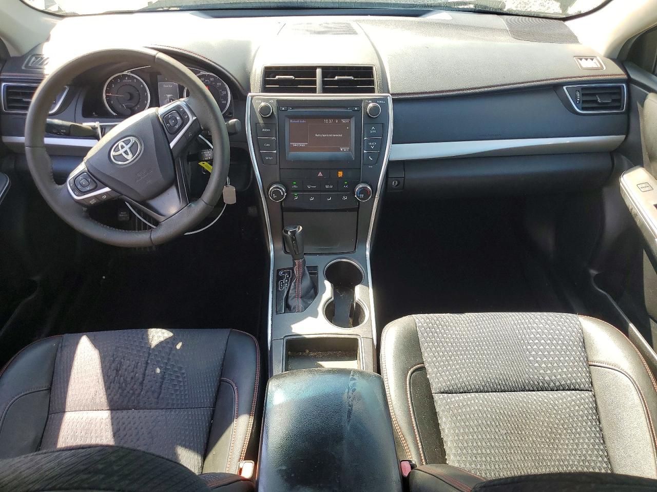 2015 Toyota Camry Se Black vin: 4T1BF1FK7FU020040